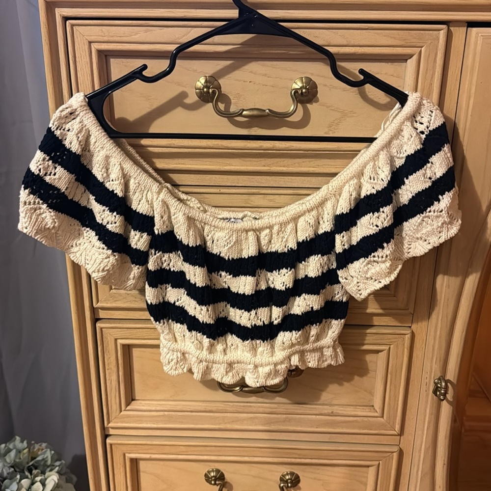 Zara Knit Crop Top - Picture 4 of 6